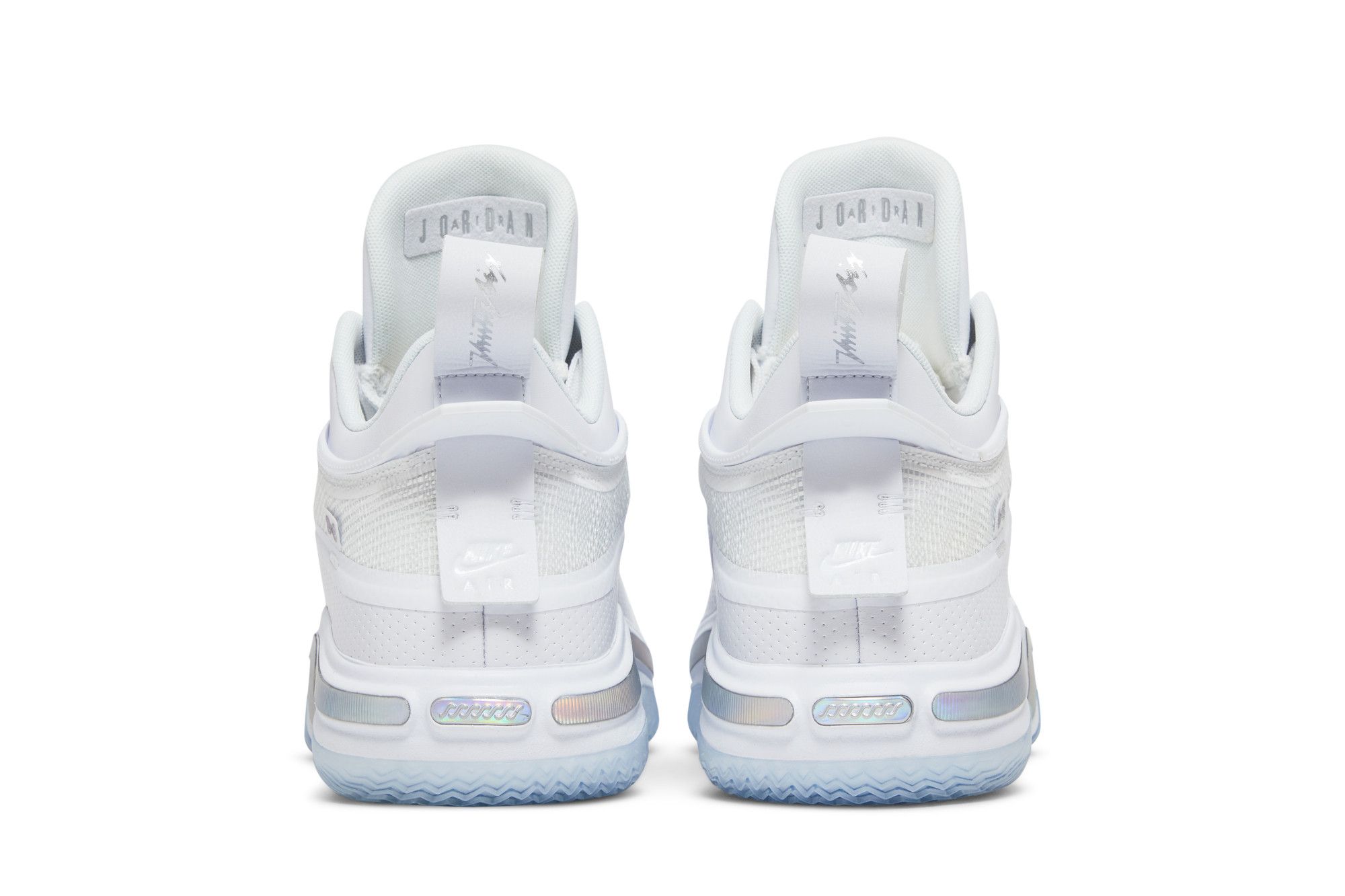 Sizing Air Jordan 36 Low 白色幻彩款 DH0833-101