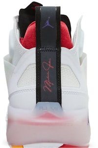 Air Jordan 37 'Hare' Zapatillas Retro Basketball DD6958-160 Sizing Air Jordan 37 'Hare' Zapatillas Retro Basketball DD6958-160