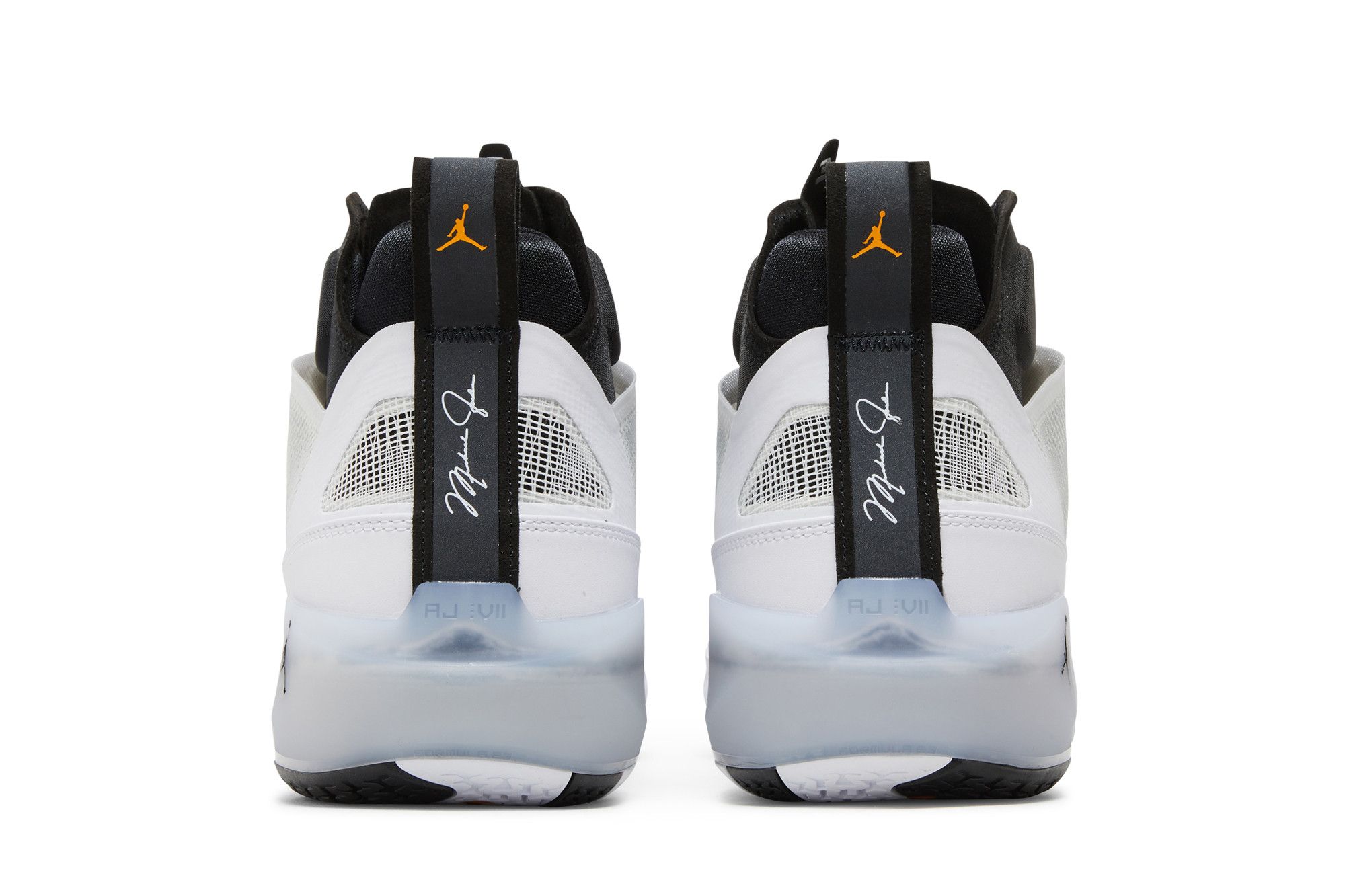 Sizing Air Jordan 37 'Oreo' DD6958-108/DV0747-108