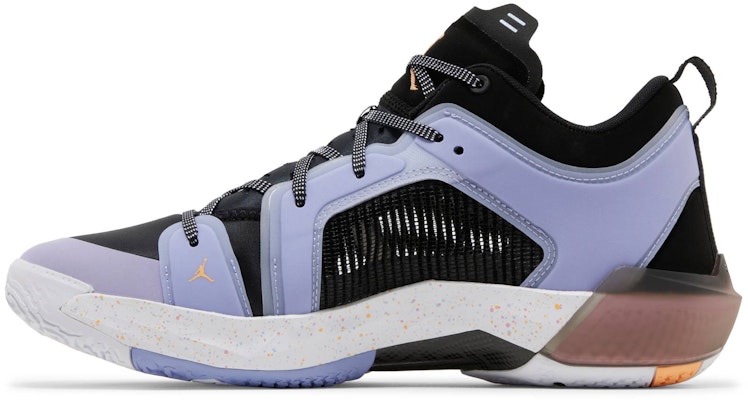 Air Jordan 37 Low 'Dongdan' FD8701-001 Lookbook Air Jordan 37 Low 'Dongdan' FD8701-001