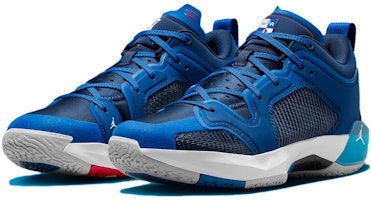 Air Jordan 37 Low 'Fraternity' DV9908-401 (兄弟會) Lookbook Air Jordan 37 Low 'Fraternity' DV9908-401 (兄弟會)