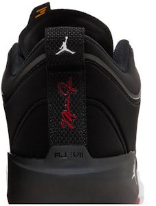 Air Jordan 37 Low 'Nada Más que Red' DQ4122-061 Sizing Air Jordan 37 Low 'Nada Más que Red' DQ4122-061