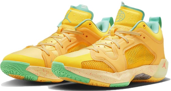 Air Jordan 37 Low PF '黄绿配色' DX5567-800 Lookbook Air Jordan 37 Low PF '黄绿配色' DX5567-800