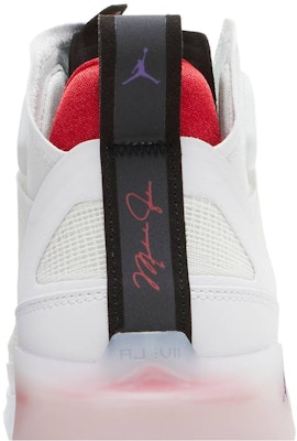 Air Jordan 37 PF 'Hare' DD6959-160 Sizing Air Jordan 37 PF 'Hare' DD6959-160