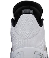 Air Jordan 38 低帮 '白色金属金黑色' FD2326-107 Sizing Air Jordan 38 低帮 '白色金属金黑色' FD2326-107