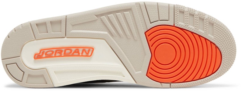 Air Jordan 3 '沙漠水泥' CT8532-008 Shop Air Jordan 3 '沙漠水泥' CT8532-008
