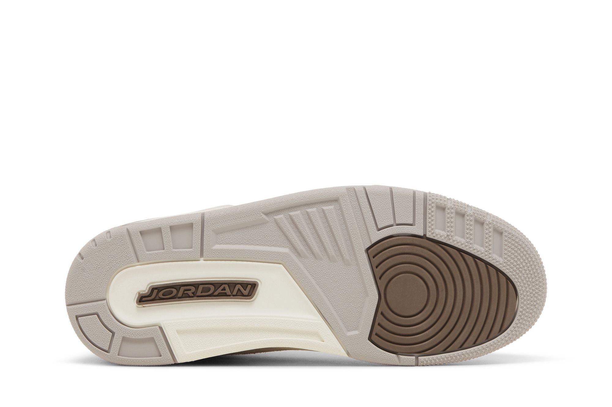 Shop Air Jordan 3 '淺礦褐色' CT8532-102