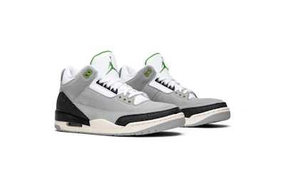 Air Jordan 3 Retro 'Chlorophyll' 136064-006