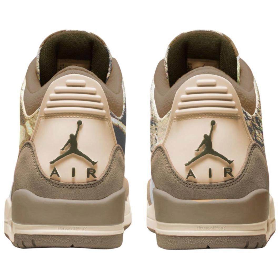 Shop Air Jordan 3 Retro 'Asunto Familiar' DN3707-202
