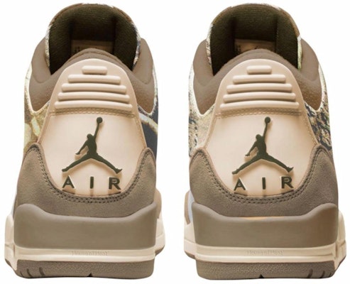 Air Jordan 3 Retro 'Family Affair' DN3707-202 Shop Air Jordan 3 Retro 'Family Affair' DN3707-202