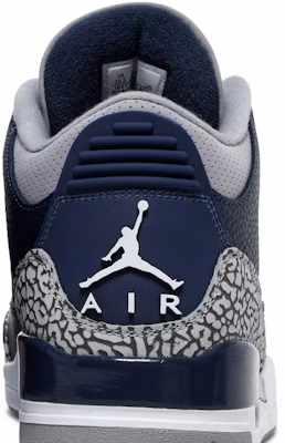 Air Jordan 3 Retro 'Georgetown' CT8532-401 Sizing Air Jordan 3 Retro 'Georgetown' CT8532-401