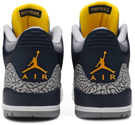 Air Jordan 3 Retro 'Michigan Wolverines' PE AJ3-820064 Details for Air Jordan 3 Retro 'Michigan Wolverines' PE AJ3-820064