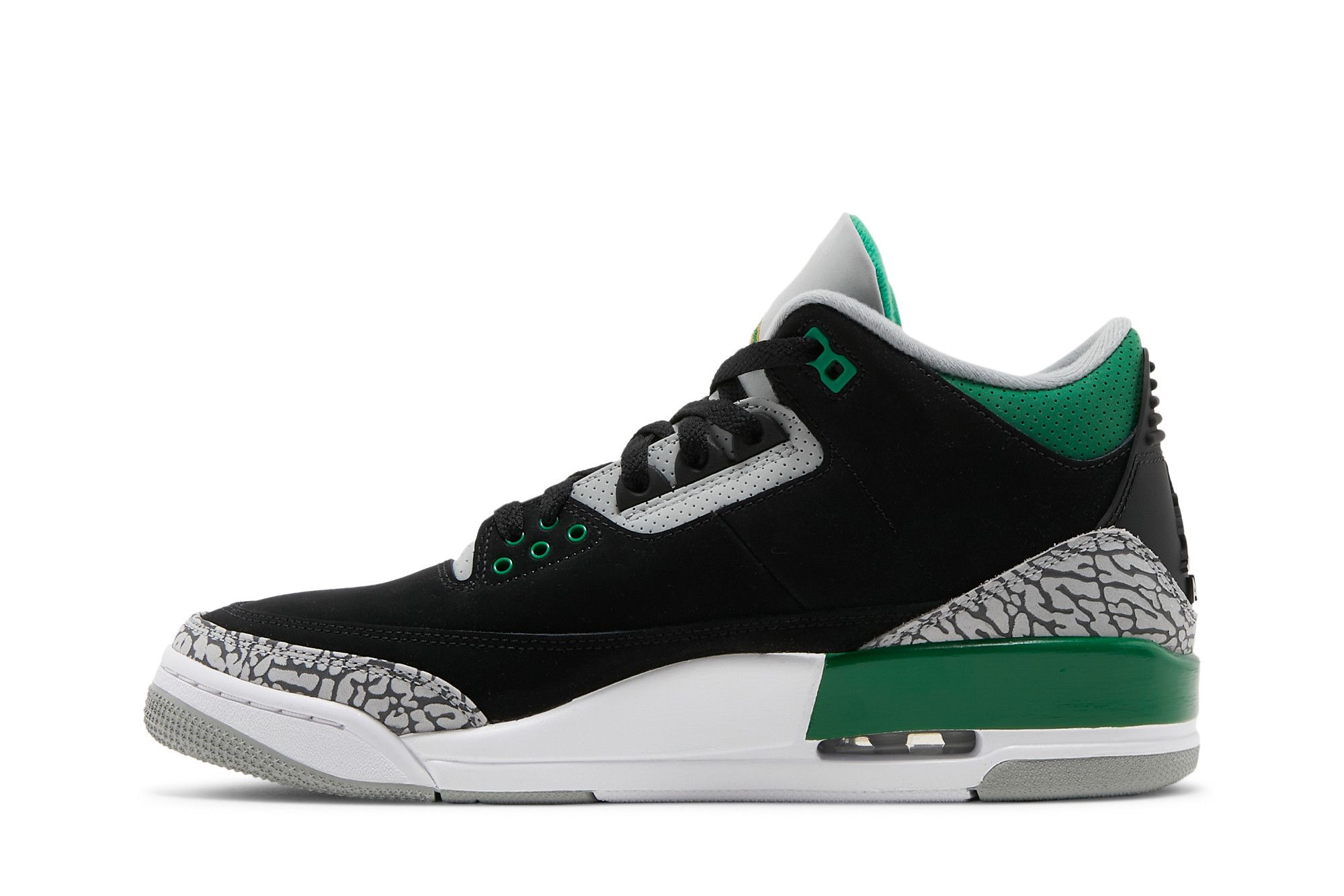 Shop Air Jordan 3 復刻版 '松綠色' CT8532-030