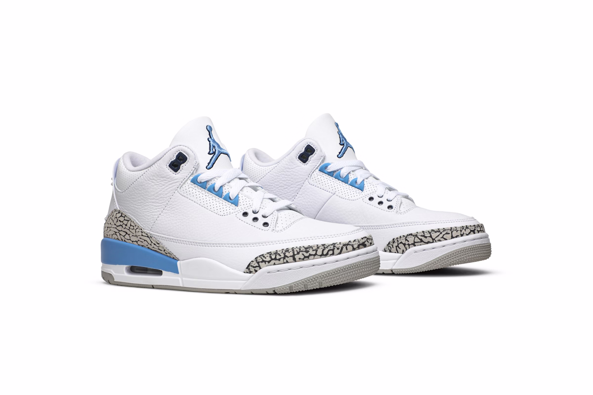 Air Jordan 3 Retro 'UNC'