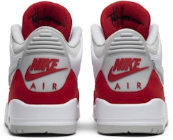 Air Jordan 3 Retro Tinker 'Air Max 1' Zapatillas Retro. CJ0939-100 Details for Air Jordan 3 Retro Tinker 'Air Max 1' Zapatillas Retro. CJ0939-100