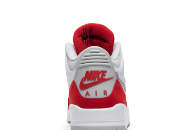 Air Jordan 3 Retro Tinker 'Air Max 1' CJ0939-100