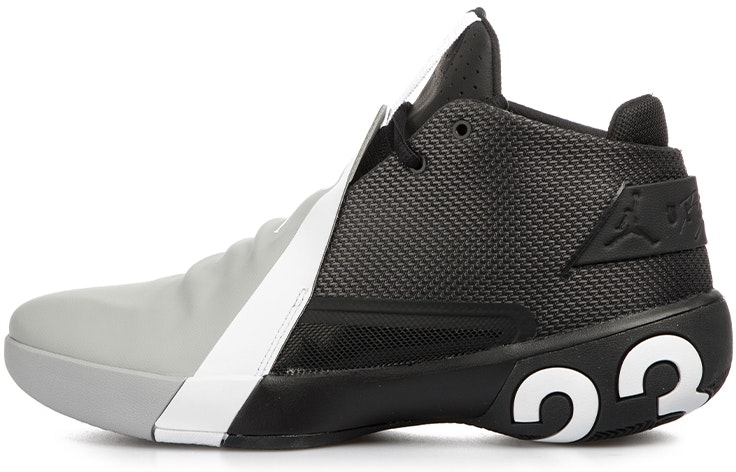 air-jordan-3-ultra-fly-light-smoke