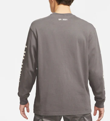 Air Jordan 3 x A Ma Maniére Logo Crewneck Lengan Panjang Kelabu Retro. CV3449-099 Details for Air Jordan 3 x A Ma Maniére Logo Crewneck Lengan Panjang Kelabu Retro. CV3449-099