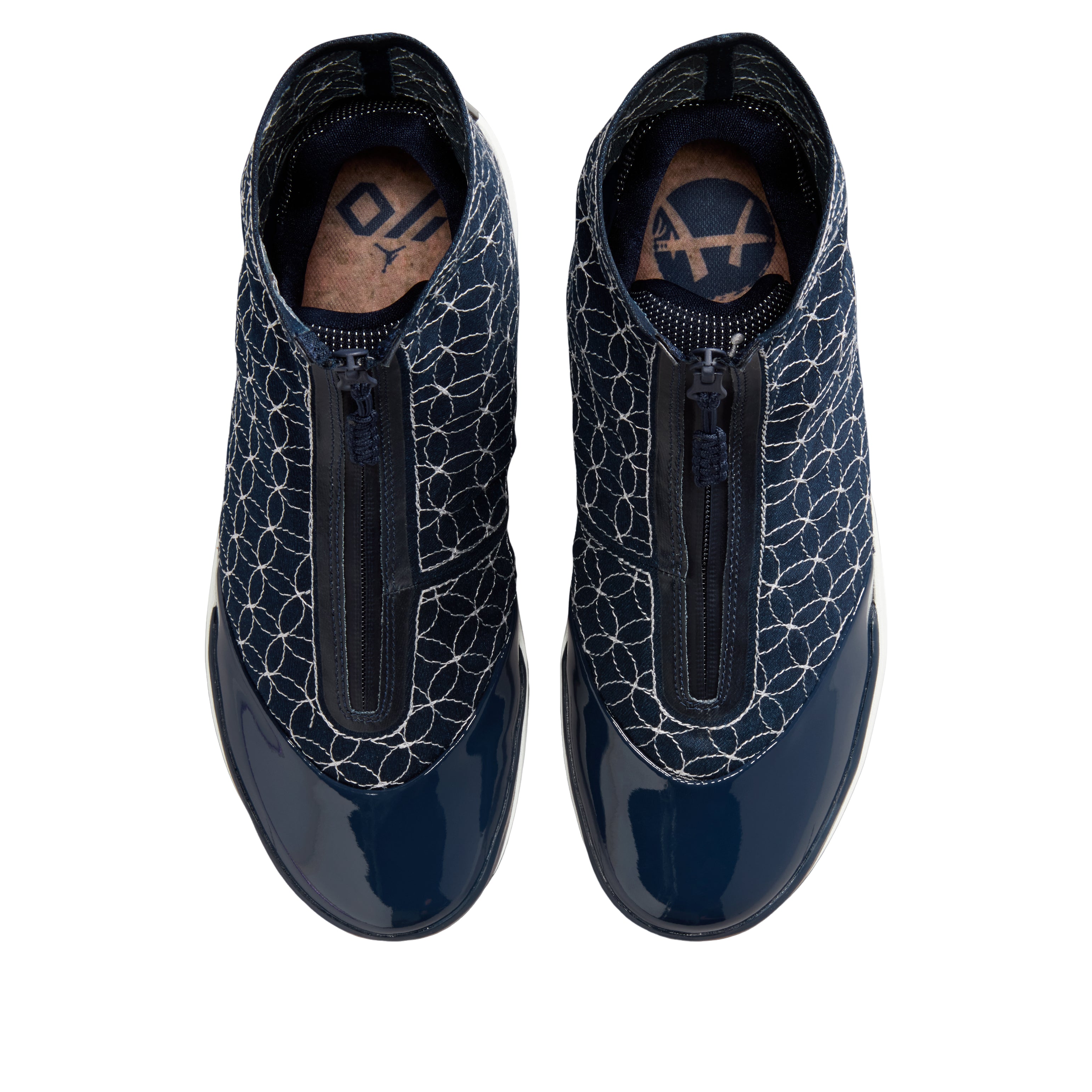 Lookbook Air Jordan 4028 ''College Navy-Sail-Chrome'' ''Rui Hachimura'' sneakers. IQ5893-400