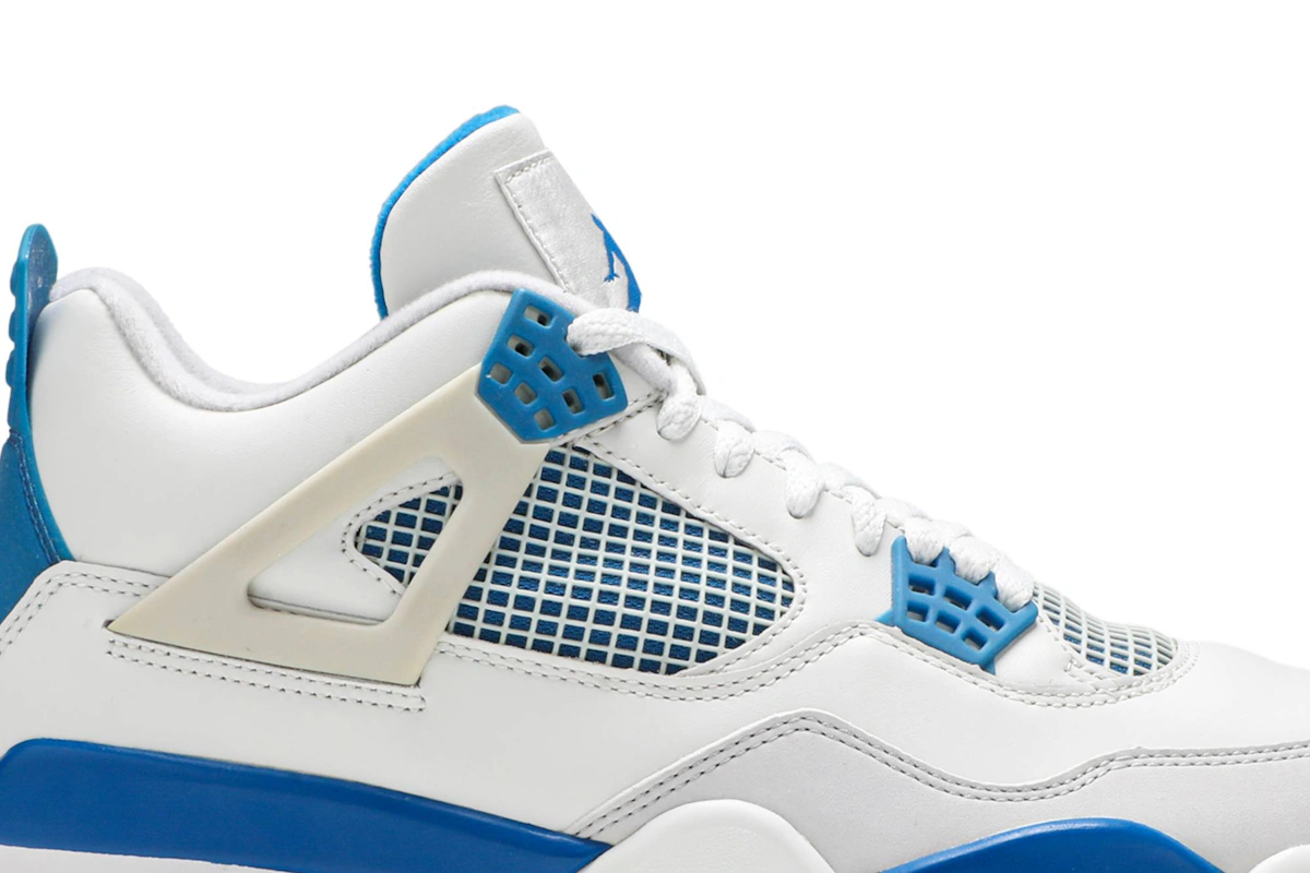 Air Jordan 4 Retro 2006 'Military Blue' 308497-141
