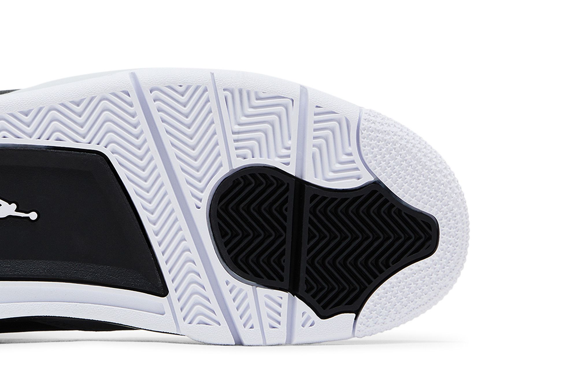 Sizing Air Jordan 4 复刻版 2024 '恐惧' FQ8138-002