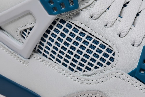 Air Jordan 4 Retro 2024 'Military Blue' Lelaki Kasut FV5029-141 3