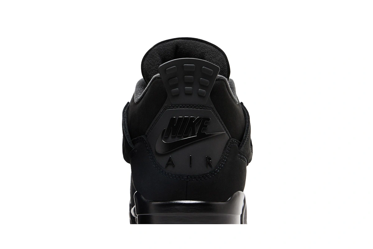 Air Jordan 4 Retro 2025 'Black Cat'