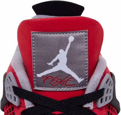 Air Jordan 4 Retro 2026 'Toro Bravo' FQ8138-600 1