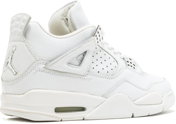 Air Jordan 4 Retro+ 'Bling' 2000 zapatillas vintage. 136030-111 Lookbook Air Jordan 4 Retro+ 'Bling' 2000 zapatillas vintage. 136030-111