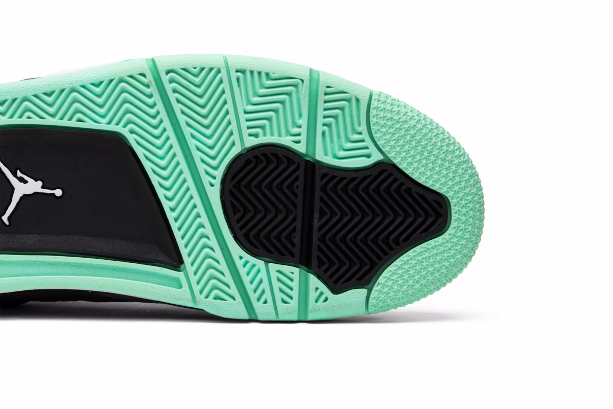 Air Jordan 4 Retro 'Green Glow' 308497-033