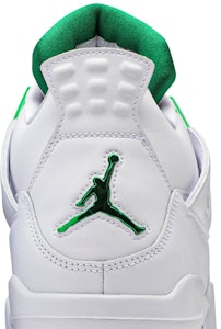 Air Jordan 4 复刻版 '绿金属' CT8527-113 Sizing Air Jordan 4 复刻版 '绿金属' CT8527-113