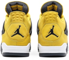 Sizing Air Jordan 4 Retro 'Lightning' 2021 CT8527-700