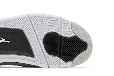 Jordan 4 Retro ‘Military Black’