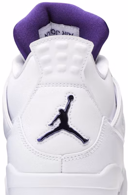 Air Jordan 4 Retro 'Purple Metallic' CT8527-115 Sizing Air Jordan 4 Retro 'Purple Metallic' CT8527-115