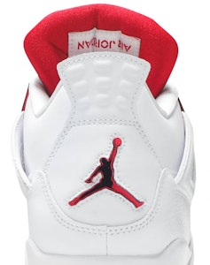 Air Jordan 4 復刻版「紅金屬」CT8527-112 Sizing Air Jordan 4 復刻版「紅金屬」CT8527-112