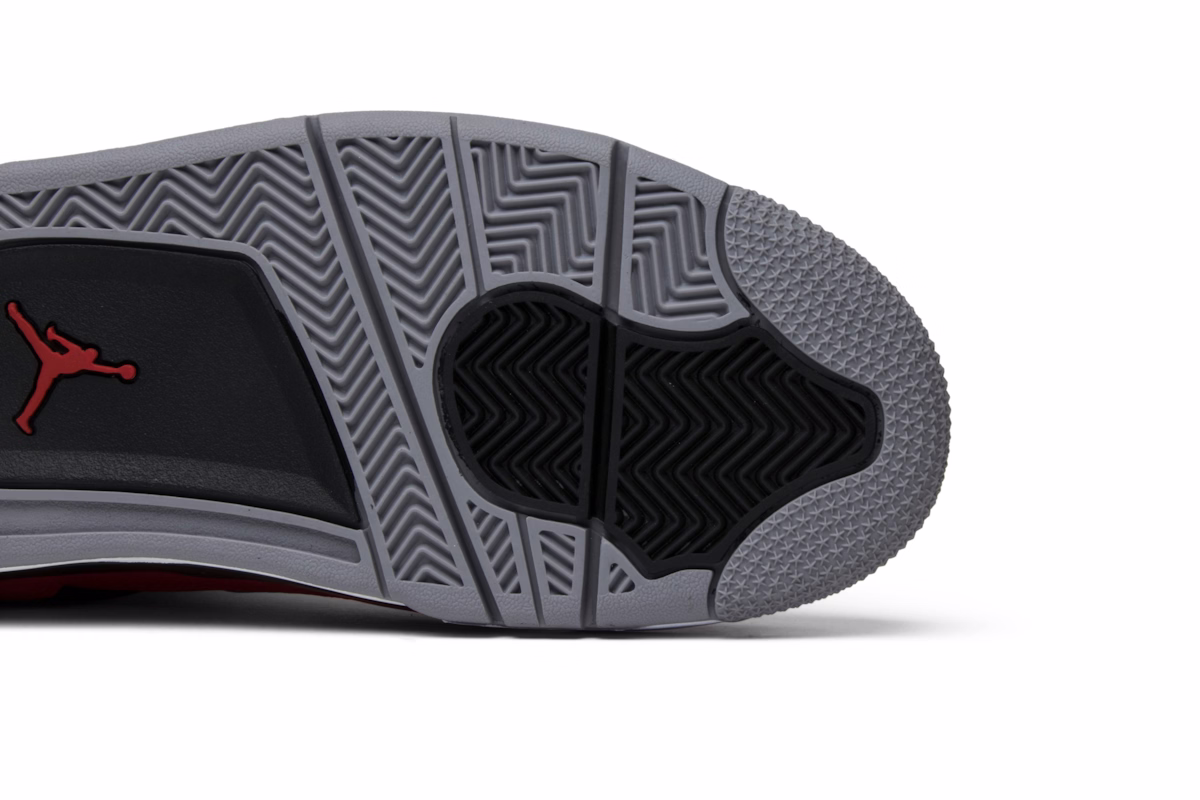 Air Jordan 4 Retro 'Toro Bravo'