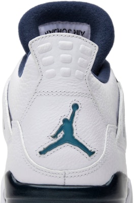 Air Jordan 4 Retro LS 'Legend Blue' 314254-107 Sizing Air Jordan 4 Retro LS 'Legend Blue' 314254-107