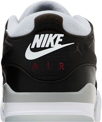 Air Jordan 4 RM 'Black Metallic' HV5184-010 Sizing Air Jordan 4 RM 'Black Metallic' HV5184-010