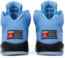 Sizing Air Jordan 5 'UNC' DV1310-401