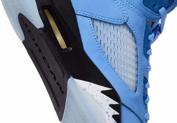 Air Jordan 5 'UNC' DV1310-401 1