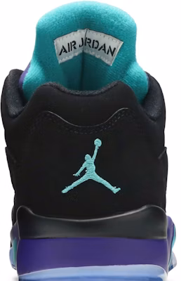Air Jordan 5 Low Golf 'Black Grape' CU4523-001 Sizing Air Jordan 5 Low Golf 'Black Grape' CU4523-001
