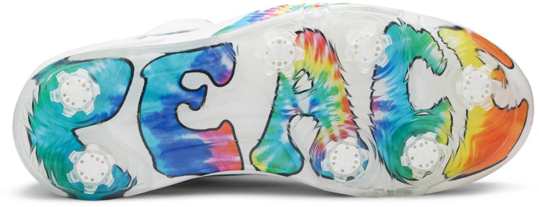 Air Jordan 5 低帮高尔夫鞋“和平、爱与高尔夫” CW4205-100 Shop Air Jordan 5 低帮高尔夫鞋“和平、爱与高尔夫” CW4205-100