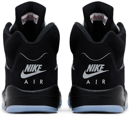 Air Jordan 5 OG 2025 'Metallic' HF3975-001 Details for Air Jordan 5 OG 2025 'Metallic' HF3975-001