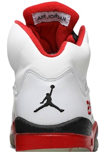 Air Jordan 5 Retro 2006 'Fire Red' Rojo Fuego. 136027-162 Sizing Air Jordan 5 Retro 2006 'Fire Red' Rojo Fuego. 136027-162