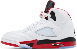 Air Jordan 5 復刻版火紅黑舌(2025) HQ7978-101 Lookbook Air Jordan 5 復刻版火紅黑舌(2025) HQ7978-101