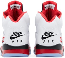 Air Jordan 5 復刻版火紅黑舌(2025) HQ7978-101 Details for Air Jordan 5 復刻版火紅黑舌(2025) HQ7978-101