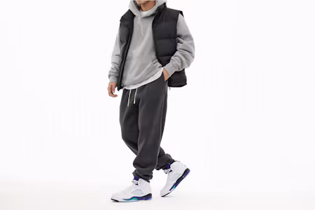 Order Air Jordan 5 復刻版 2025 '葡萄' HQ7978-100