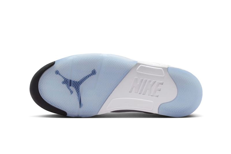 Details for Air Jordan 5 復刻版 2026 ''白金屬'' HQ7978-103