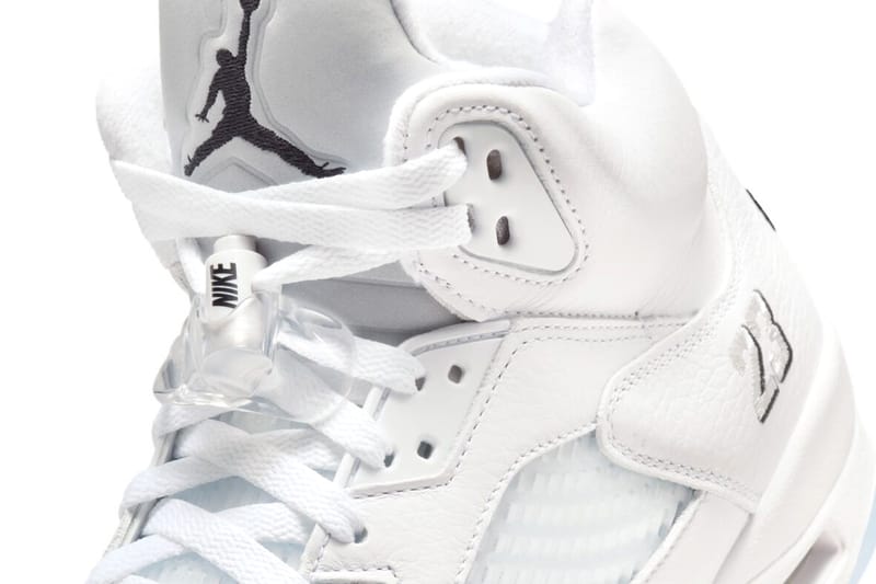 Sizing Air Jordan 5 復刻版 2026 ''白金屬'' HQ7978-103