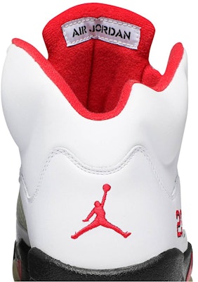Air Jordan 5 Retro 'Countdown Pack' 136027-163 Sizing Air Jordan 5 Retro 'Countdown Pack' 136027-163